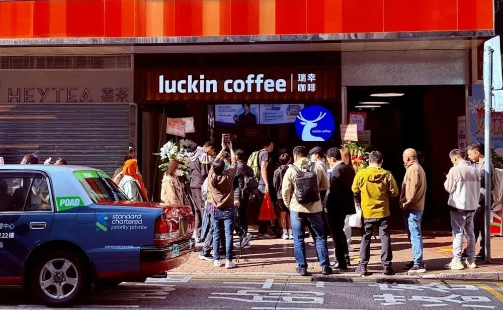 Luckin Coffee launches in Hong Kong with five outlets in one day