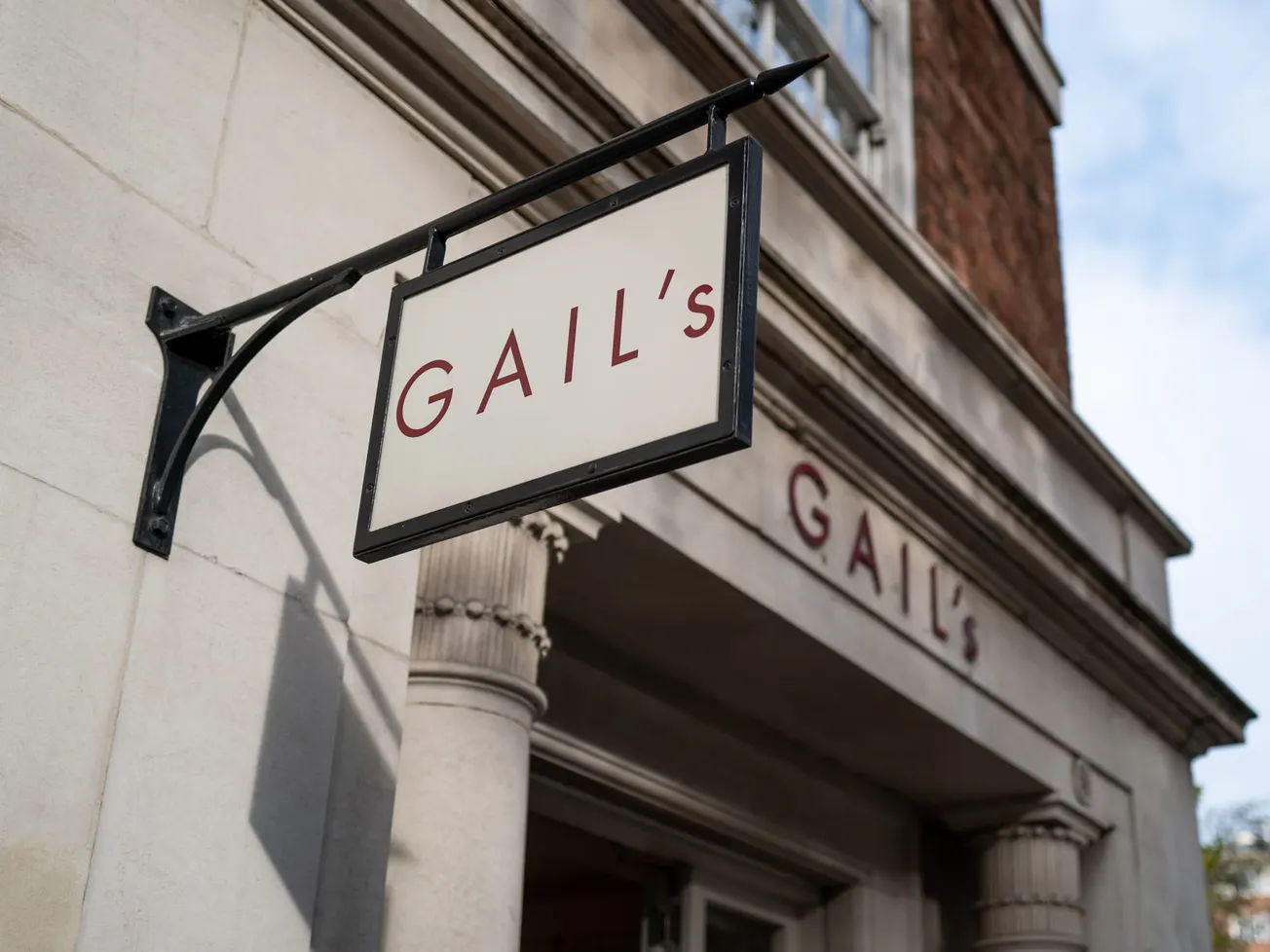 Gail’s eyes further outlet growth as revenues surge