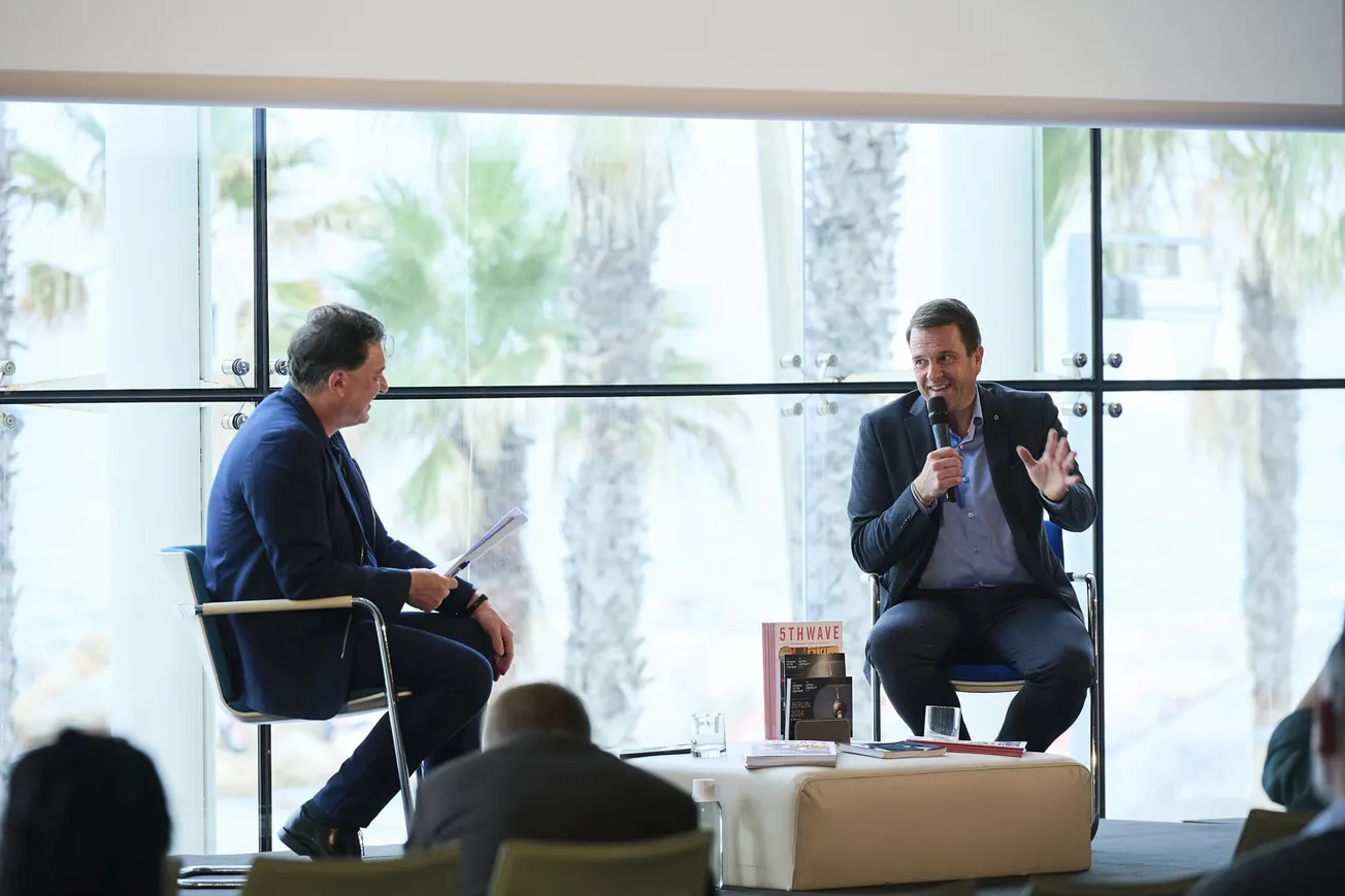 Episode 94: Elaine Swift and Adrian Steiner Live at The European Coffee Symposium