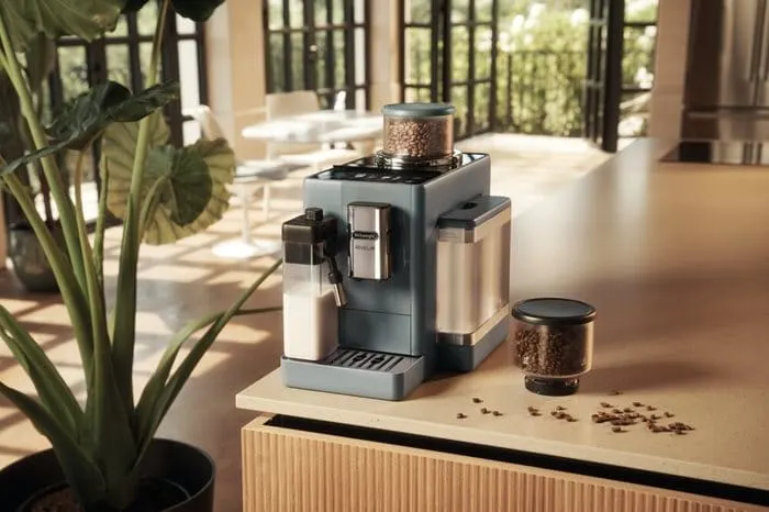 Professional and domestic coffee machines yield strong half-year returns for De’longhi