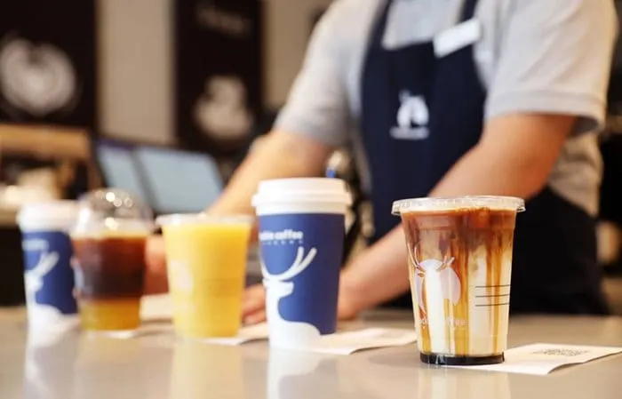 China’s Luckin Coffee reaches 10,000-store milestone