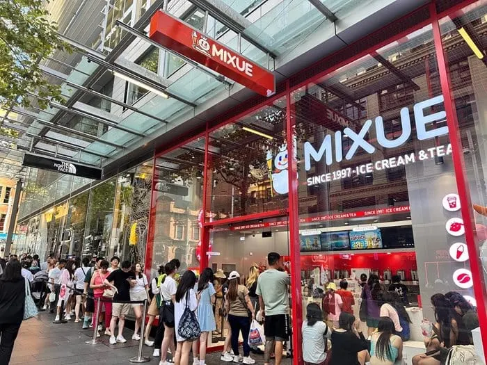 Chinese ice cream and tea chain Mixue opens its first store in Australia