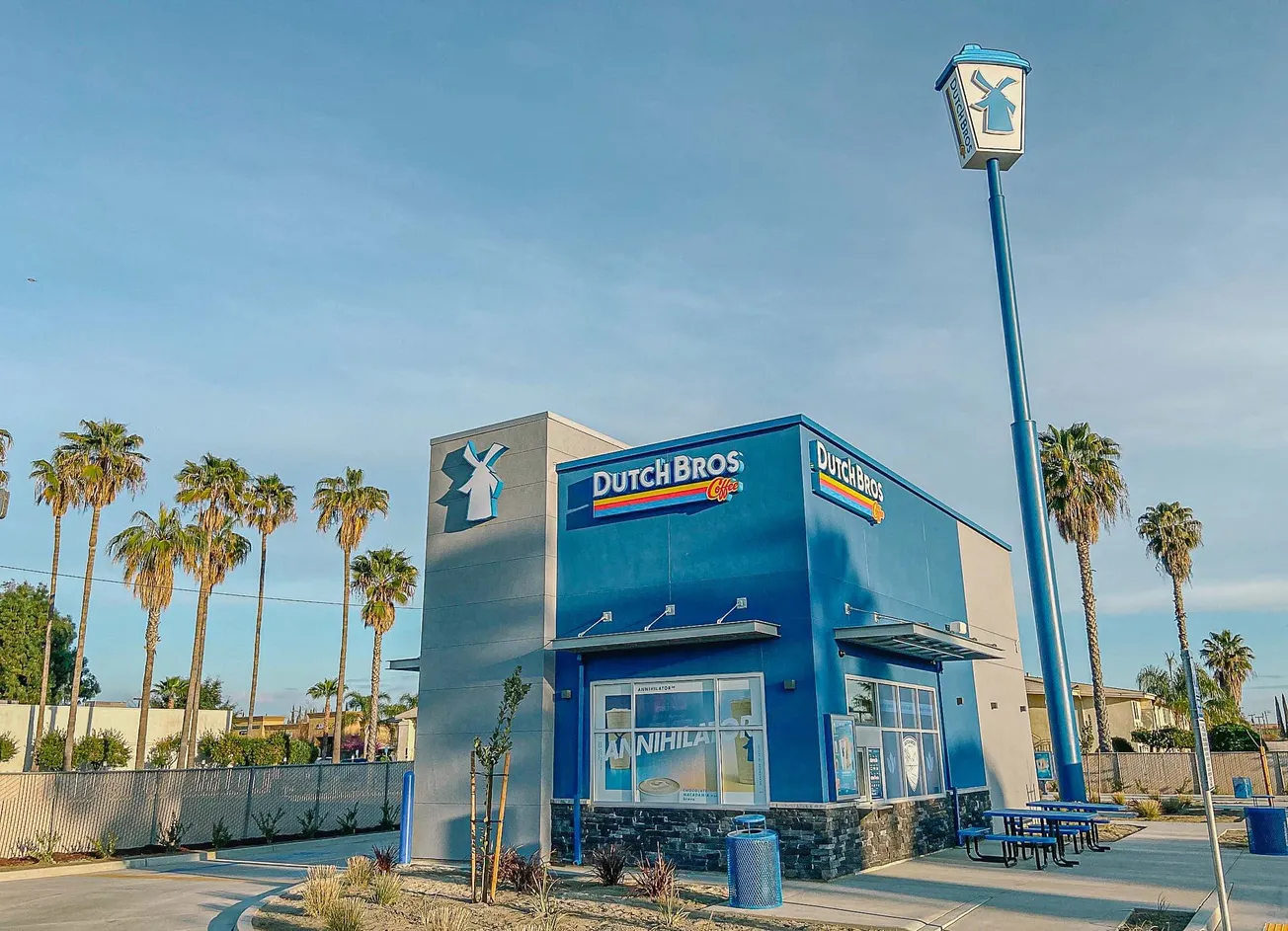 Dutch Bros to relocate headquarters from Oregon to Arizona