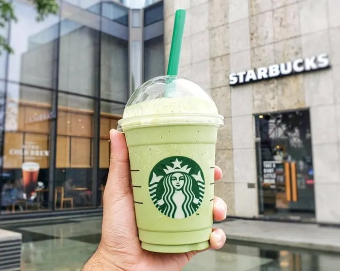Starbucks set to reach 100 stores in Vietnam in 2023