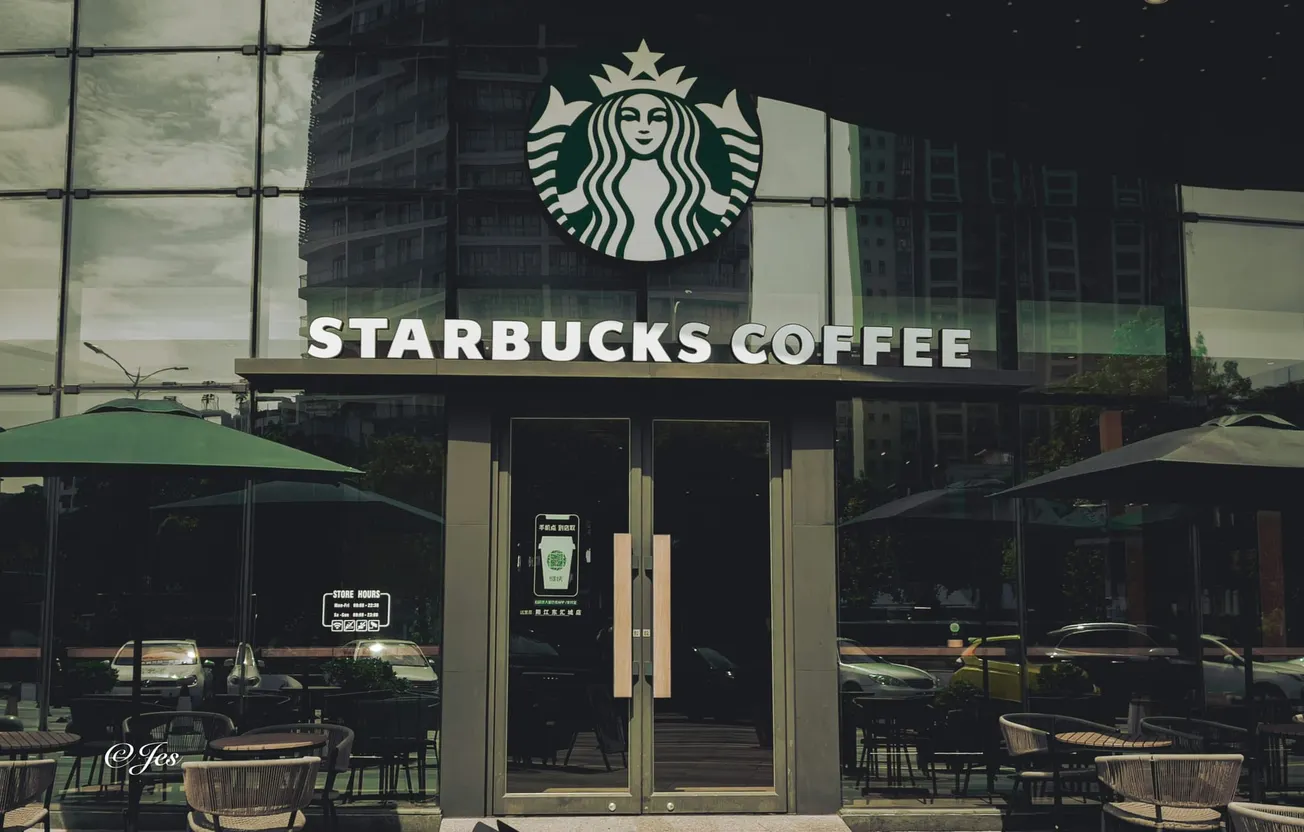 Starbucks “not currently considering” full sale of its China business