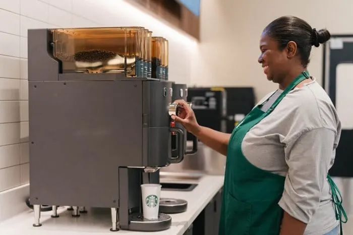 Starbucks to invest $450m in US stores upgrade