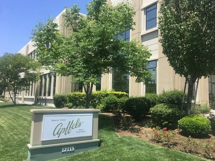 Coffee packaging company NuZee signs manufacturing deal with Apffels