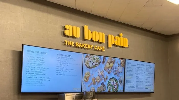 Au Bon Pain opens first outlet under new ownership