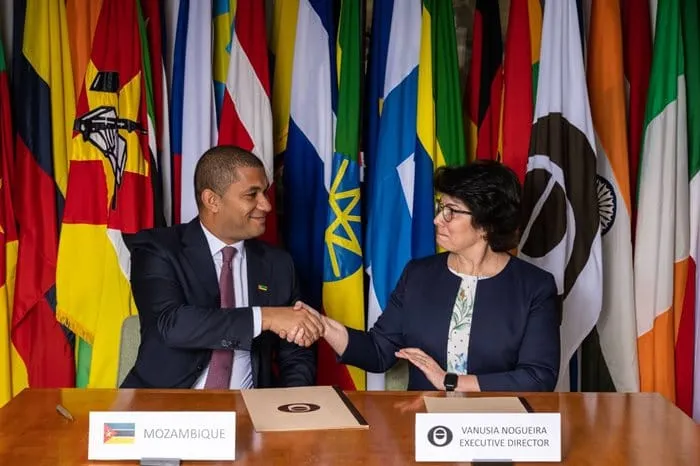 Mozambique joins the ICO and signs International Coffee Agreement