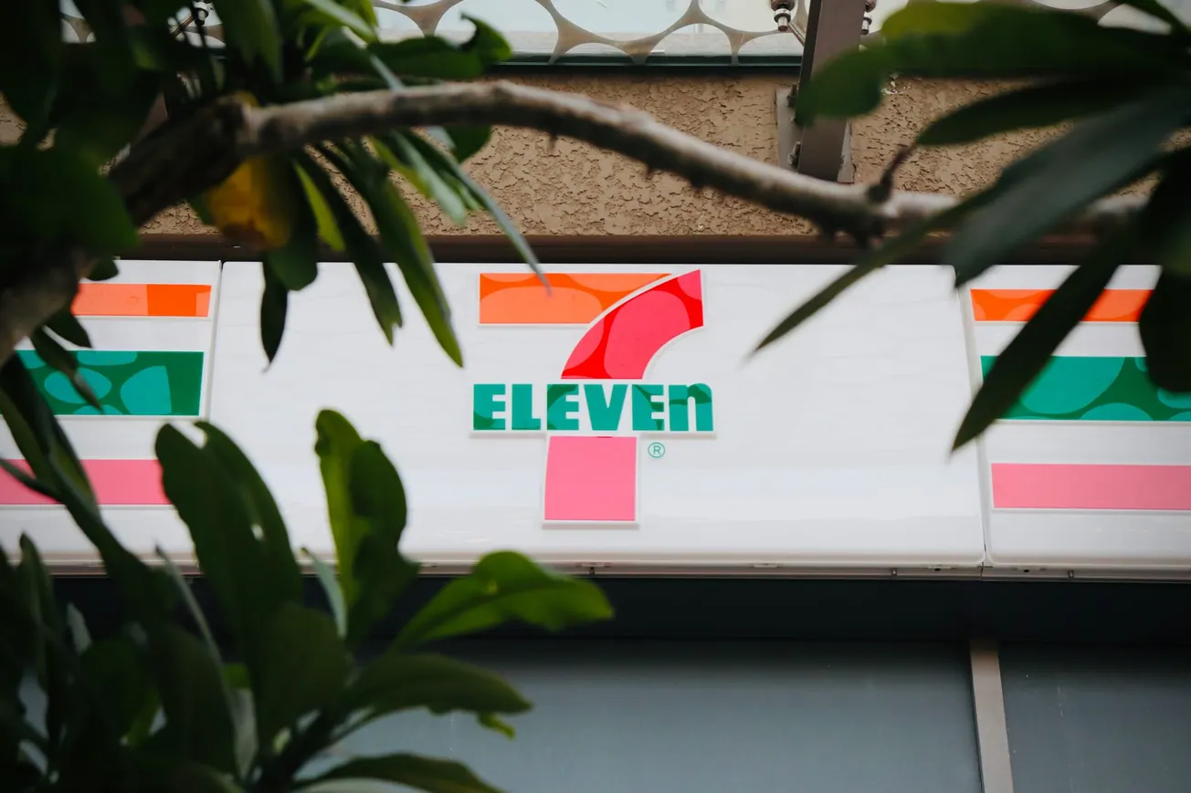 News 24/7: Alimentation Couche-Tard pulls $47bn 7-Eleven bid