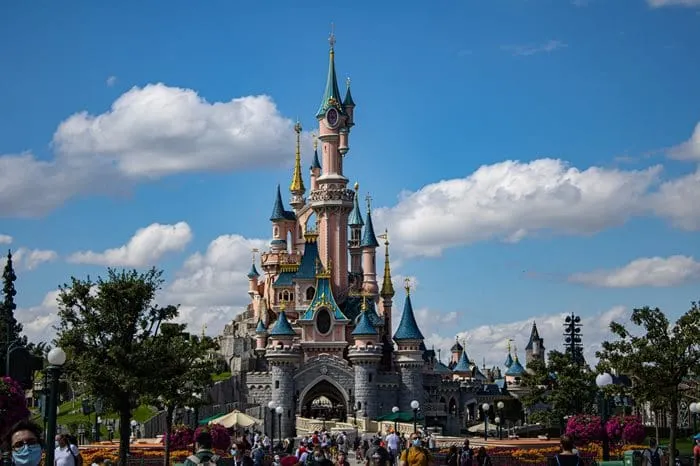 Lavazza becomes official coffee partner for Disneyland Paris