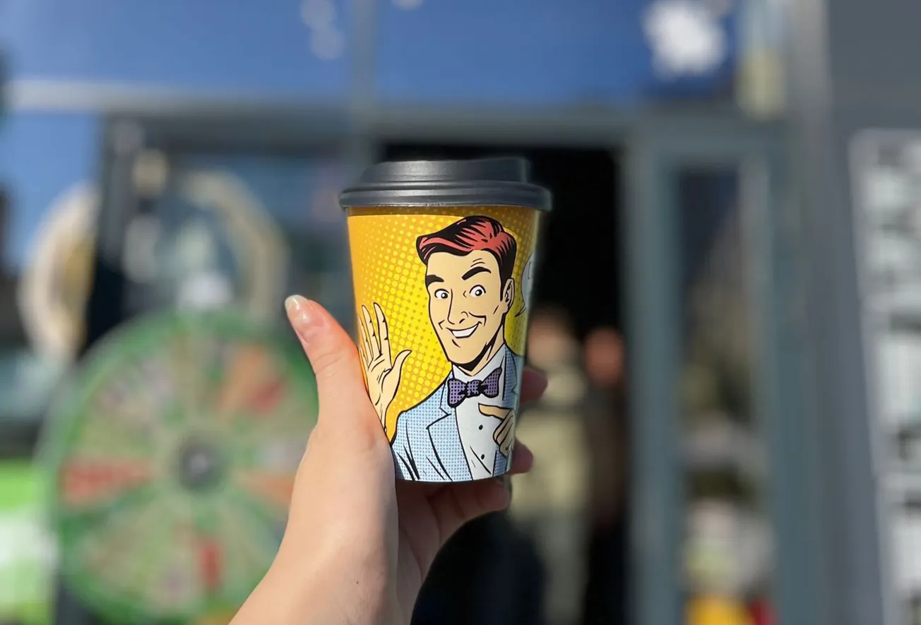 Romania’s 5 to go announces petrol station self-serve coffee rollout