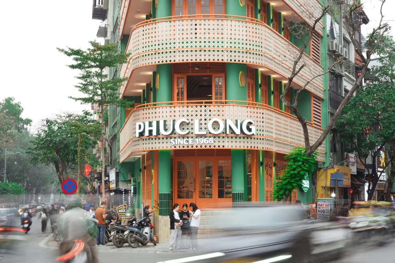 Vietnam’s Phuc Long unleashes ‘Dragon’ flagship in Hanoi