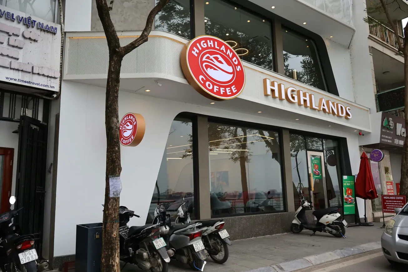 Jollibee Group cedes control of Highlands Coffee with stake sale