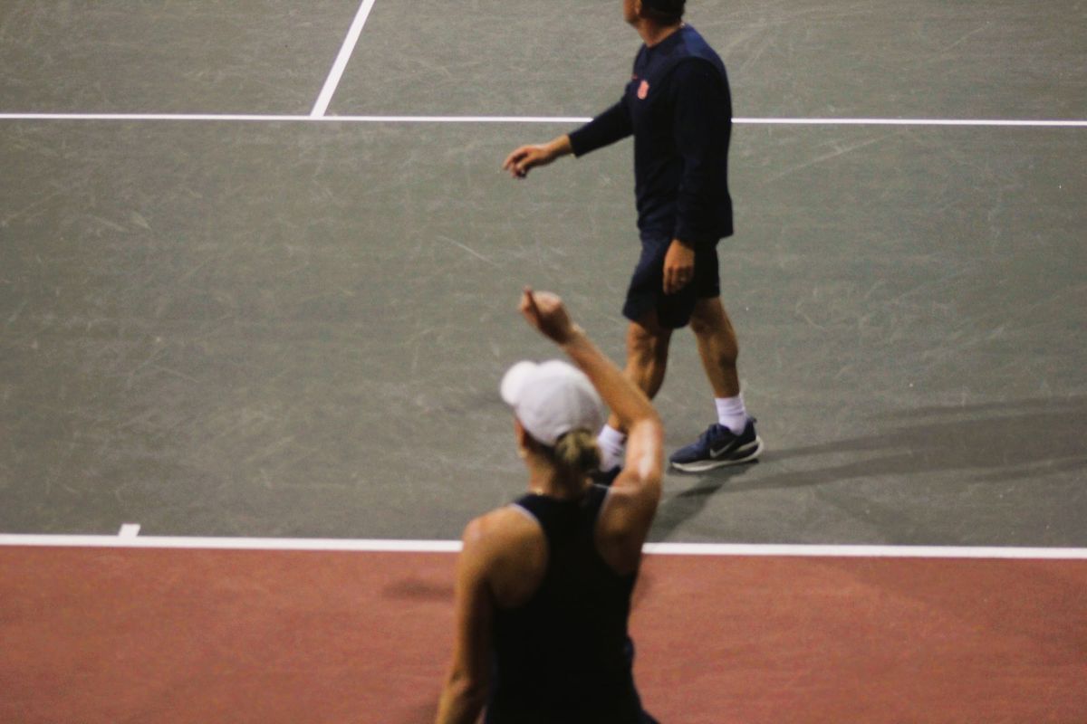 Comparing line calling at the French Open to college tennis