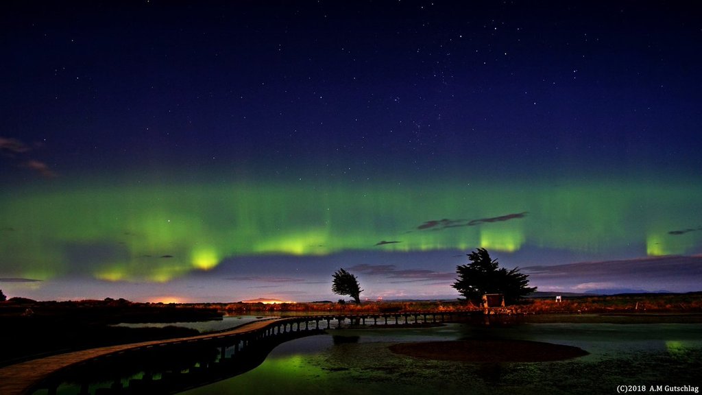 Aurora_Australis_in_New_Zealand_by_Anne-Marie_Gutschlag_AnneMarie224_1024x1024