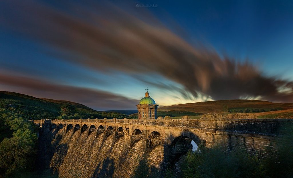 Craig_Goch_Dam_in_the_Moonlight_by_Oliver_Herbold_OHerbold_1024x1024