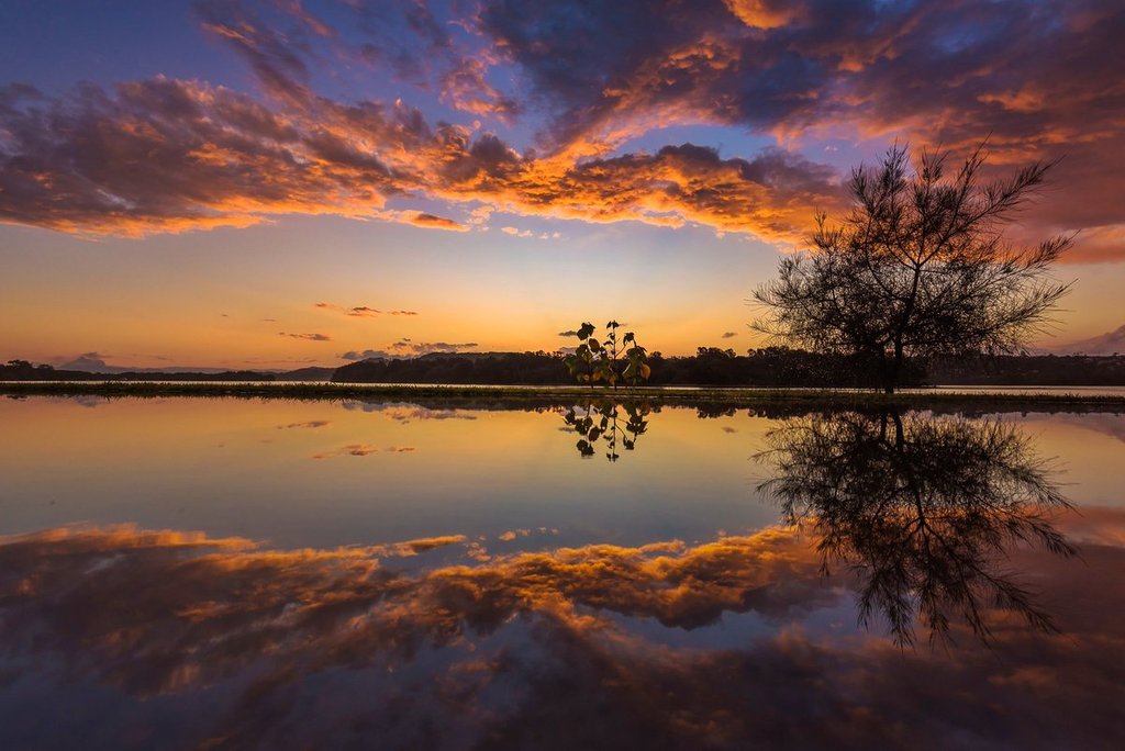 Tweed_river_-_New_South_Wales_-_Australia_by_Glen_Anderson_Gleno_1024x1024