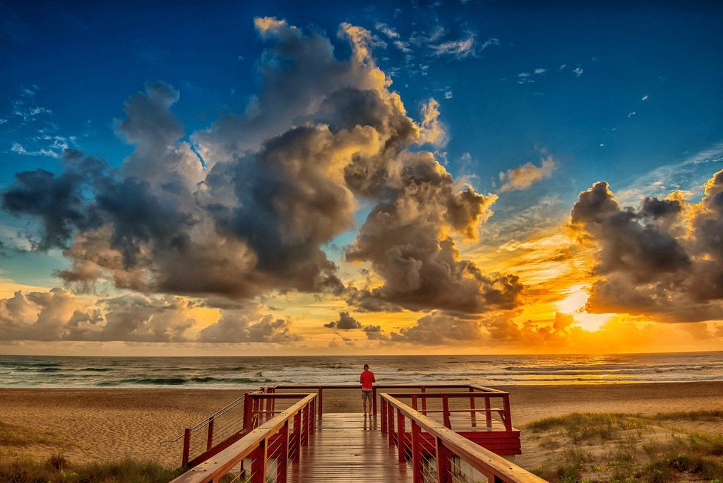 Gold_Coast_and_Brisbane_by_Glen_Anderson_Gleno_1024x1024