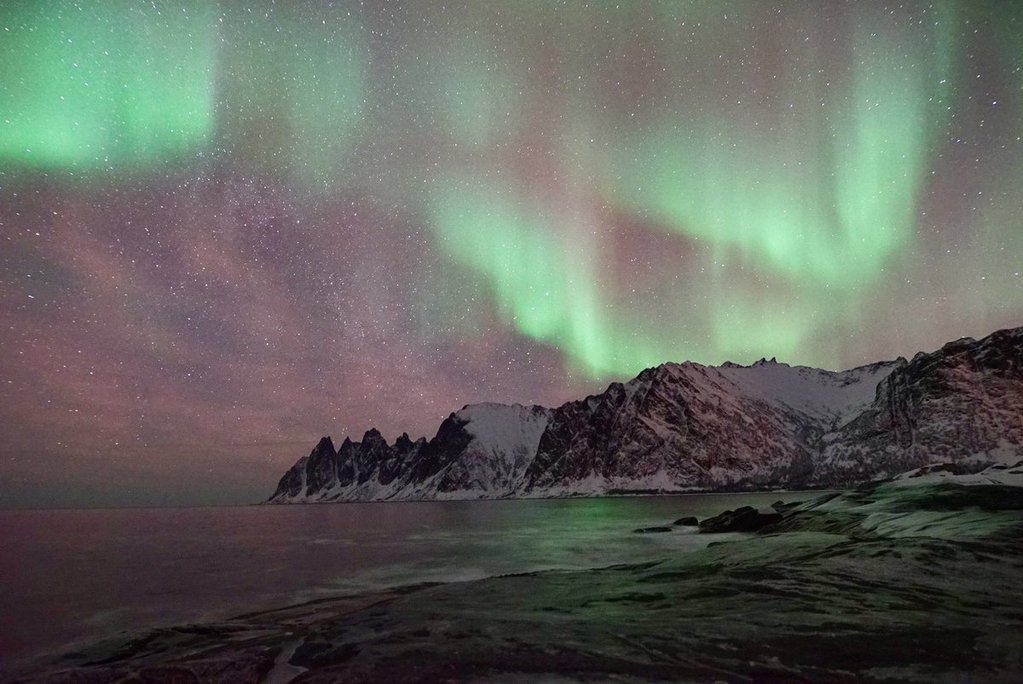 Aurora_on_Senja_Island_by_Adrien_Mauduit_ADphotography24_1024x1024
