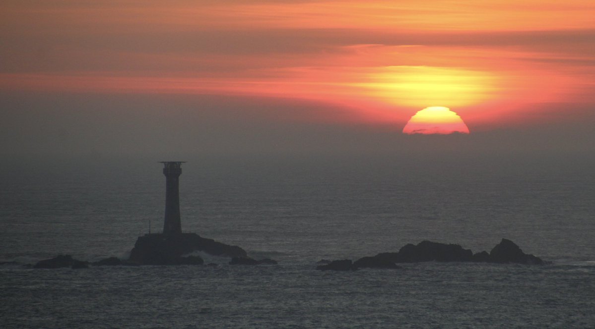 Longships Lighthouse Sunset taken last night from Sennen Cove lookout by Lisa @BrownieLB_1