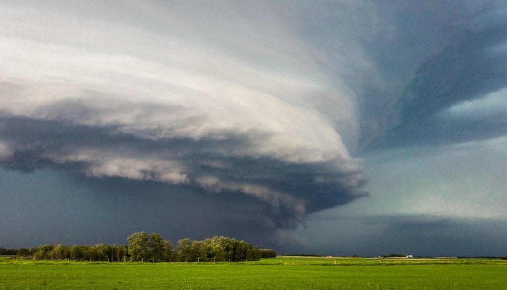 Menacing_skies_SW_of_Bonnyville_Alberta_by_Kyle_Brittain_KyleTWN_1024x1024