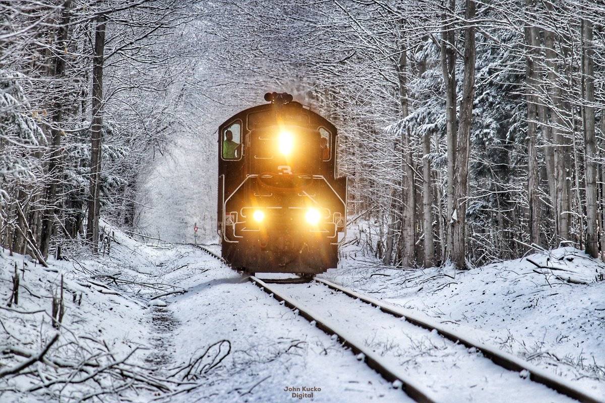 Ontario Midlandâs âEarnhardt Engineâ #3 makes a rare appearance in WNY in Arcadia, NY by John Kucko @john_kucko