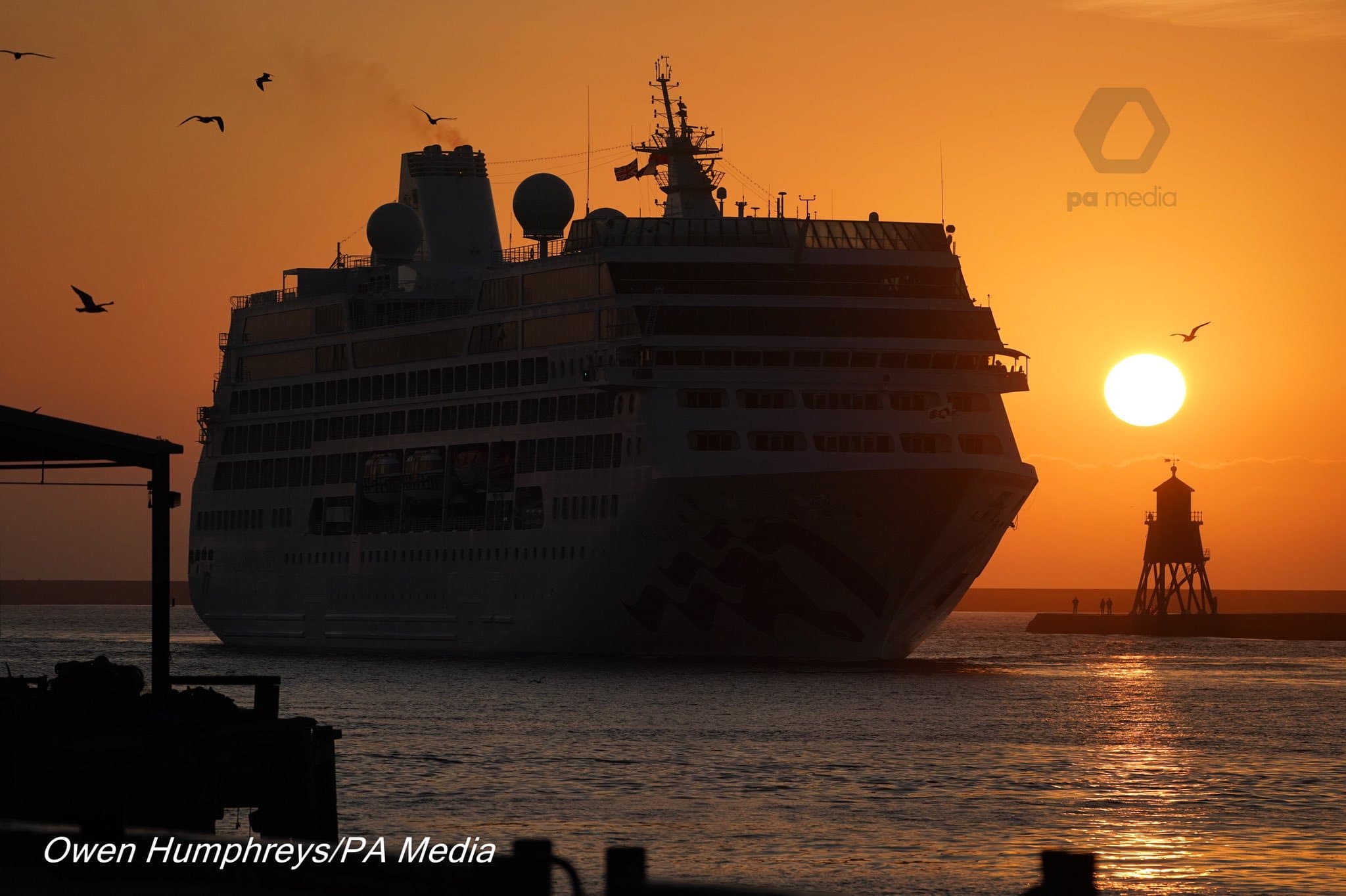 The Pacific Princess enters the Tyne Estuary by Owen Humphreys @owenhumphreys1