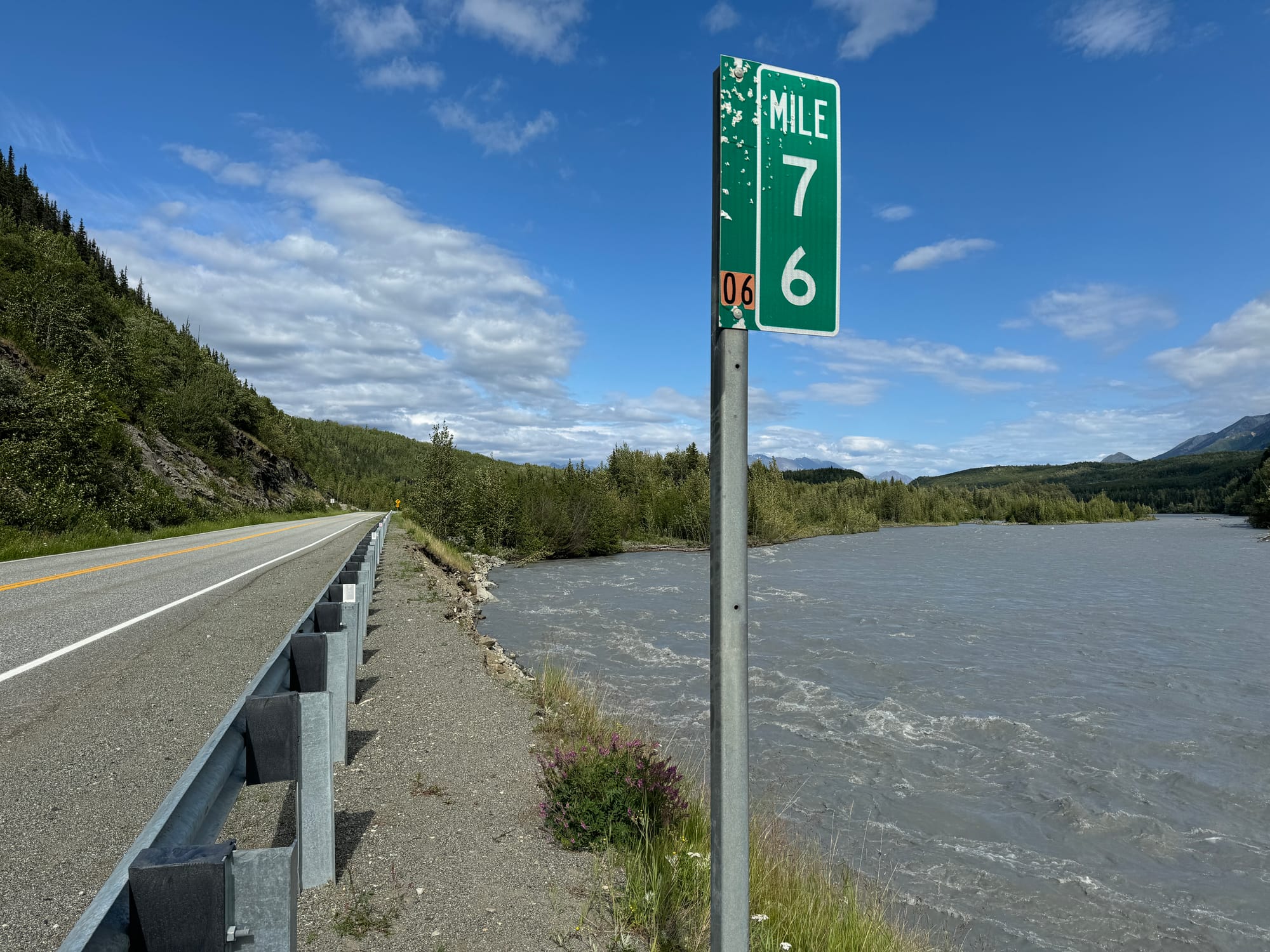 Matanuska River at Mile 76