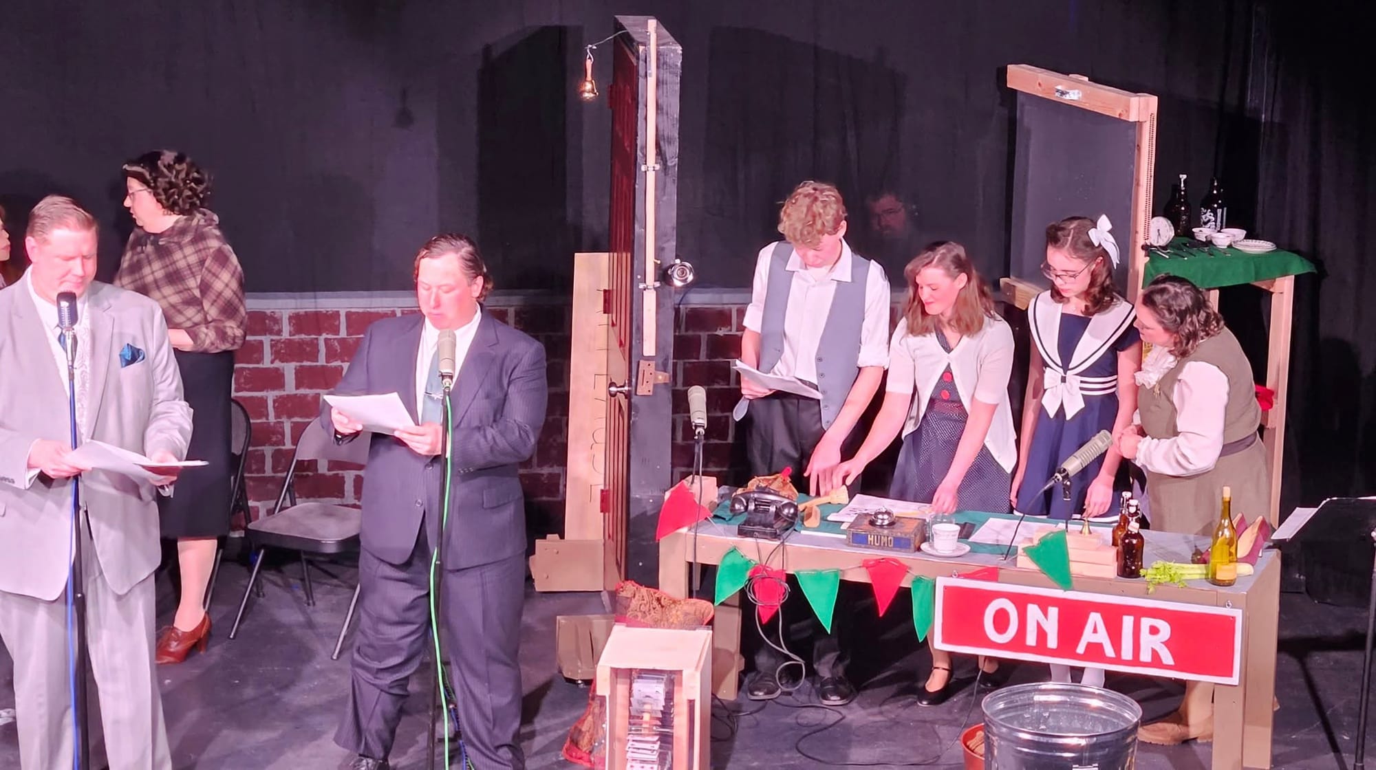 Valley Performing Arts actors perform It’s a Wonderful Life