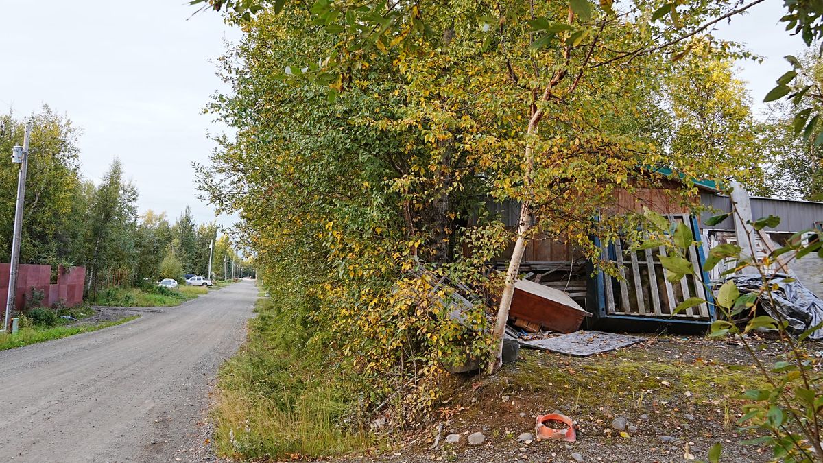 Borough officials hope a massive clean-up project can turn a Wasilla neighborhood around