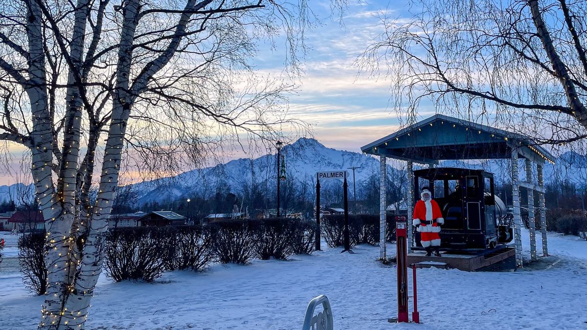 Ready for holiday magic? Palmer prepares to host annual small-town festival