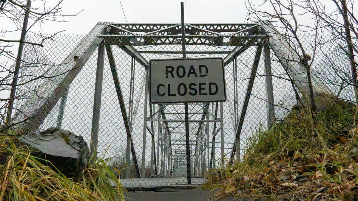 Old Knik River Bridge closed without warning after inspection flags damage