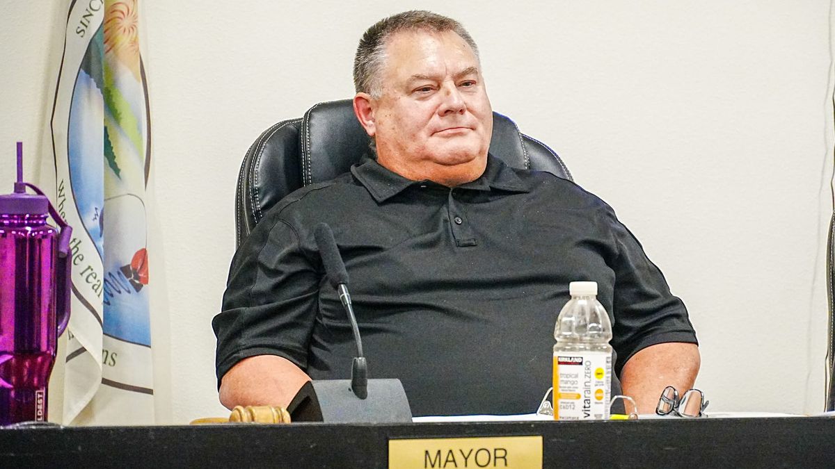 Cole reelected Houston mayor