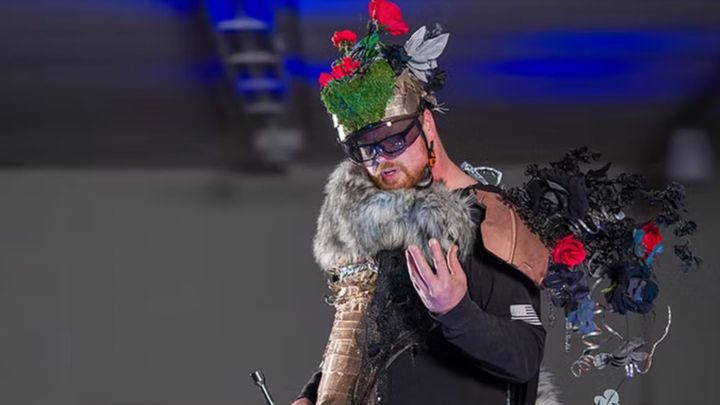 Roaring ’20s take stage at popular Palmer wearable art show