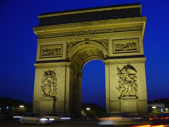 How to fall in love with Paris in Five Minutes