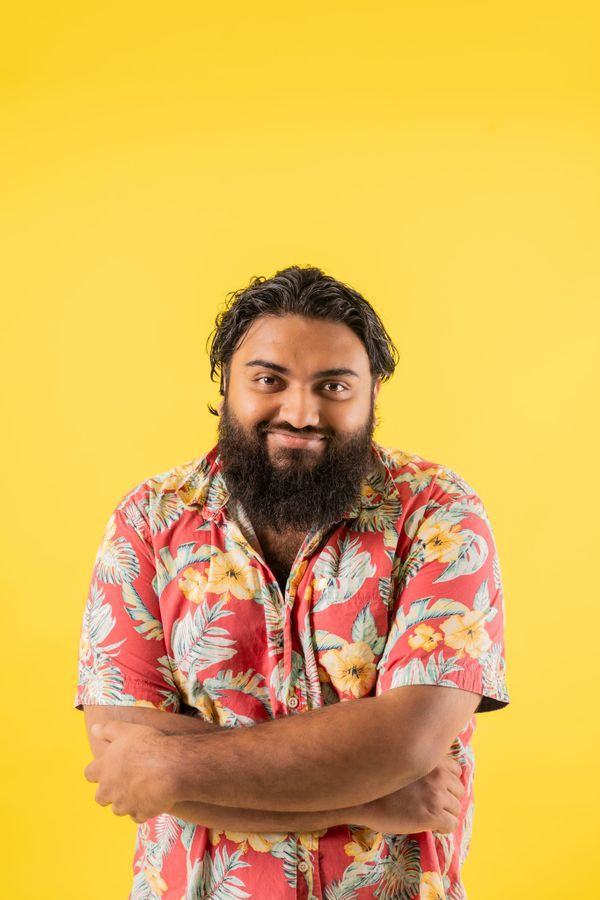 Comedian Suraj Kolarkar saw a crowd turn on a bombing comic and almost bailed on stand-up