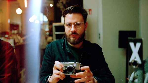 I'm a pretty good photographer. I hate it.