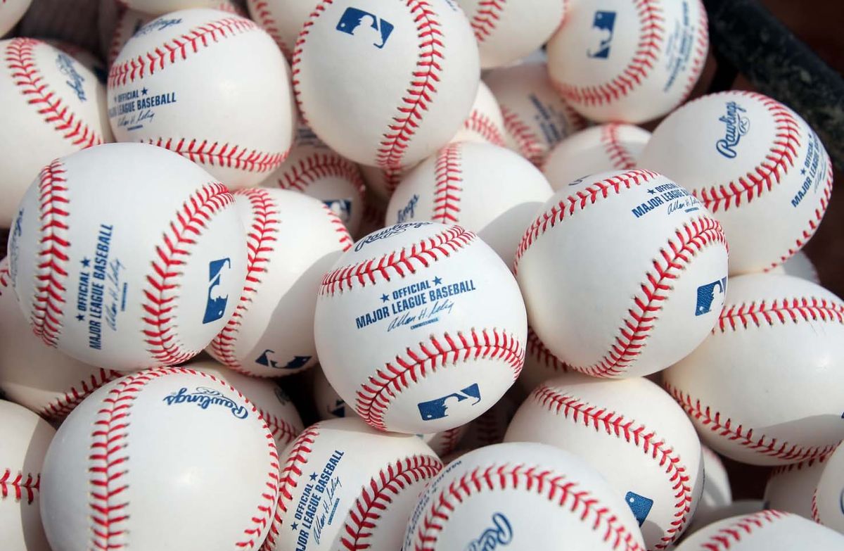 MLB owners lock out players, 1st work stoppage since 1995