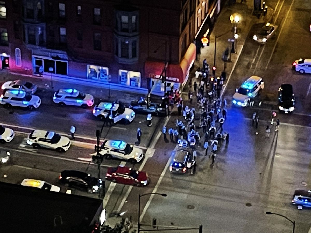 Man shot at North Ave beach; officers hurt breaking up fights