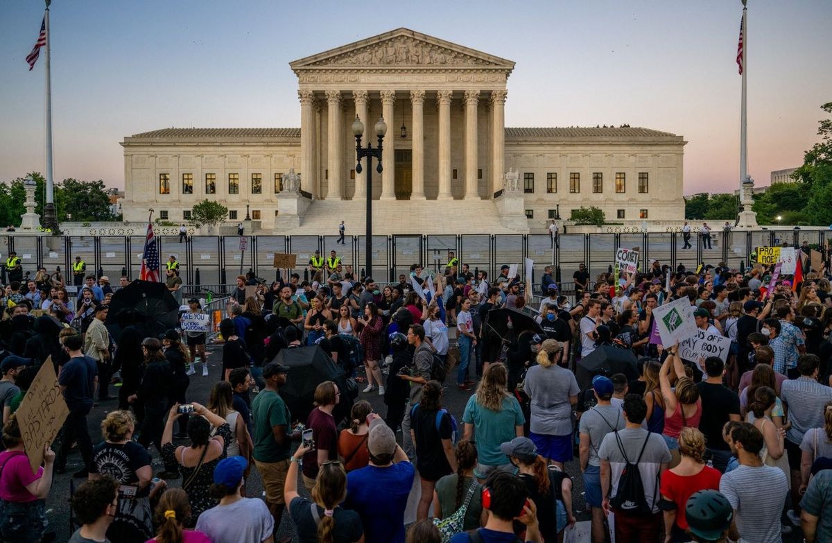 How Illinois and its border states view abortion