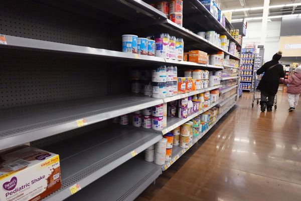 Parents hunting for baby formula as shortage spans US