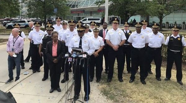 Chicago cop shot while responding to domestic disturbance