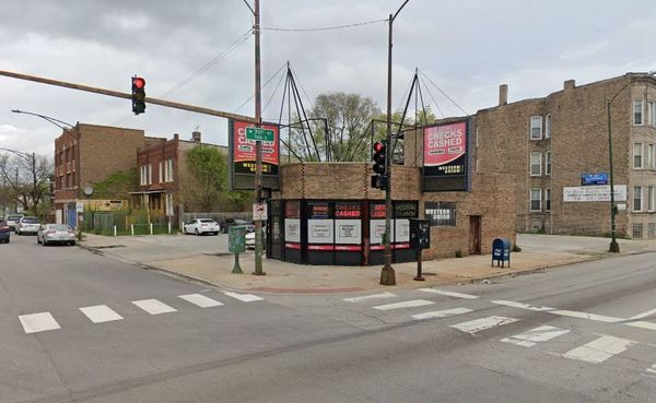 Retired CPD Officer shot multiple times during attempted robbery