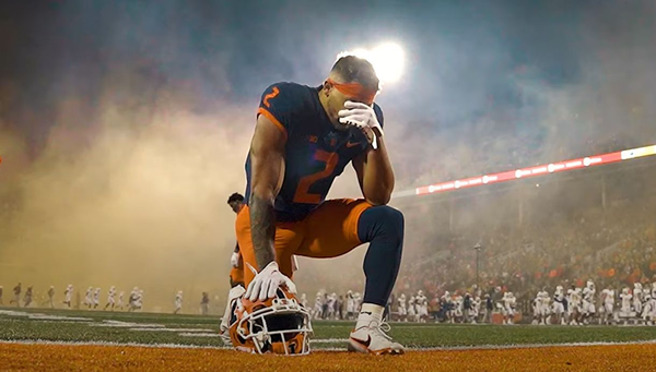 Illinois RB Chase Brown to skip bowl game, enter NFL draft