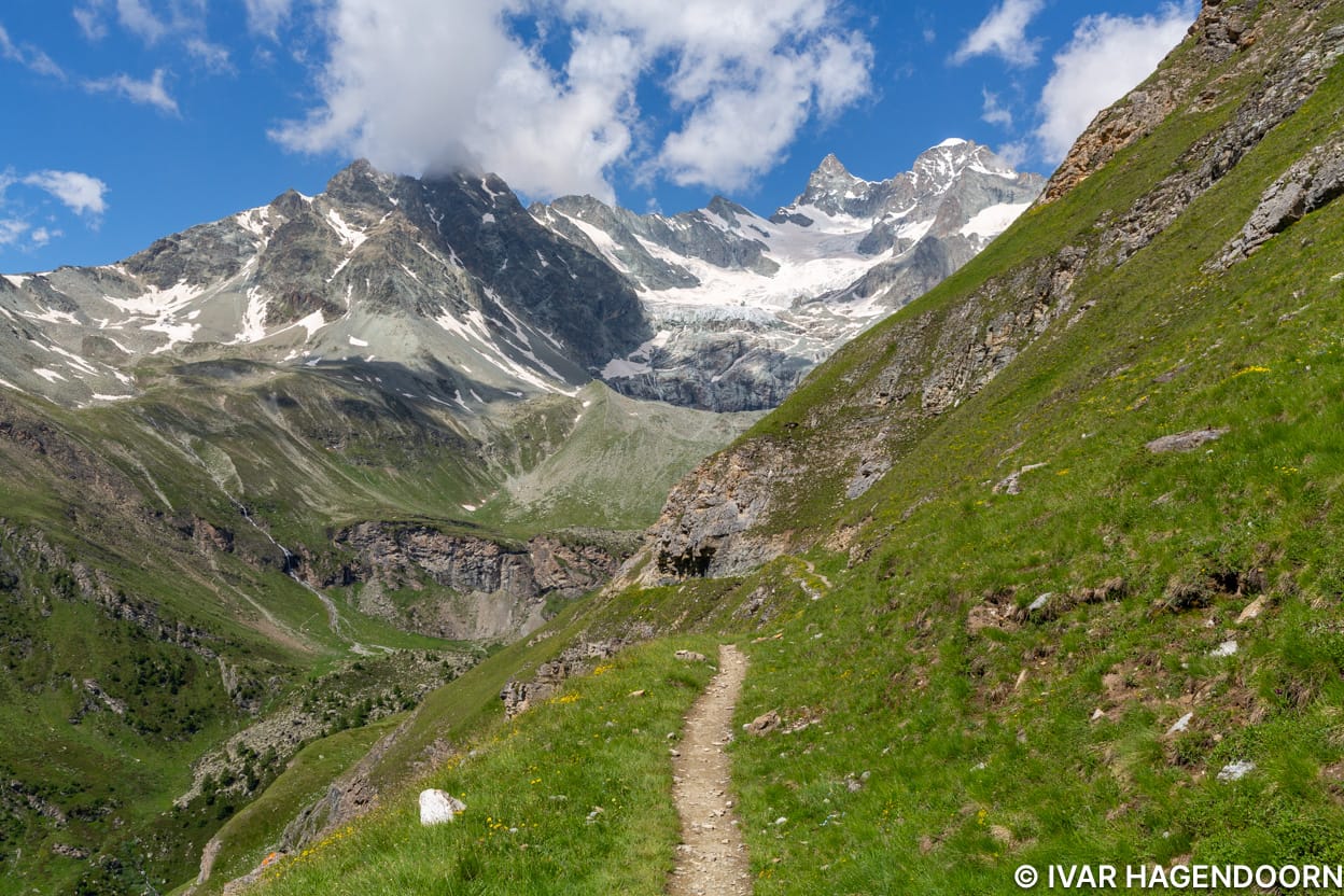 A section of the Wisshornweg in Zermatt