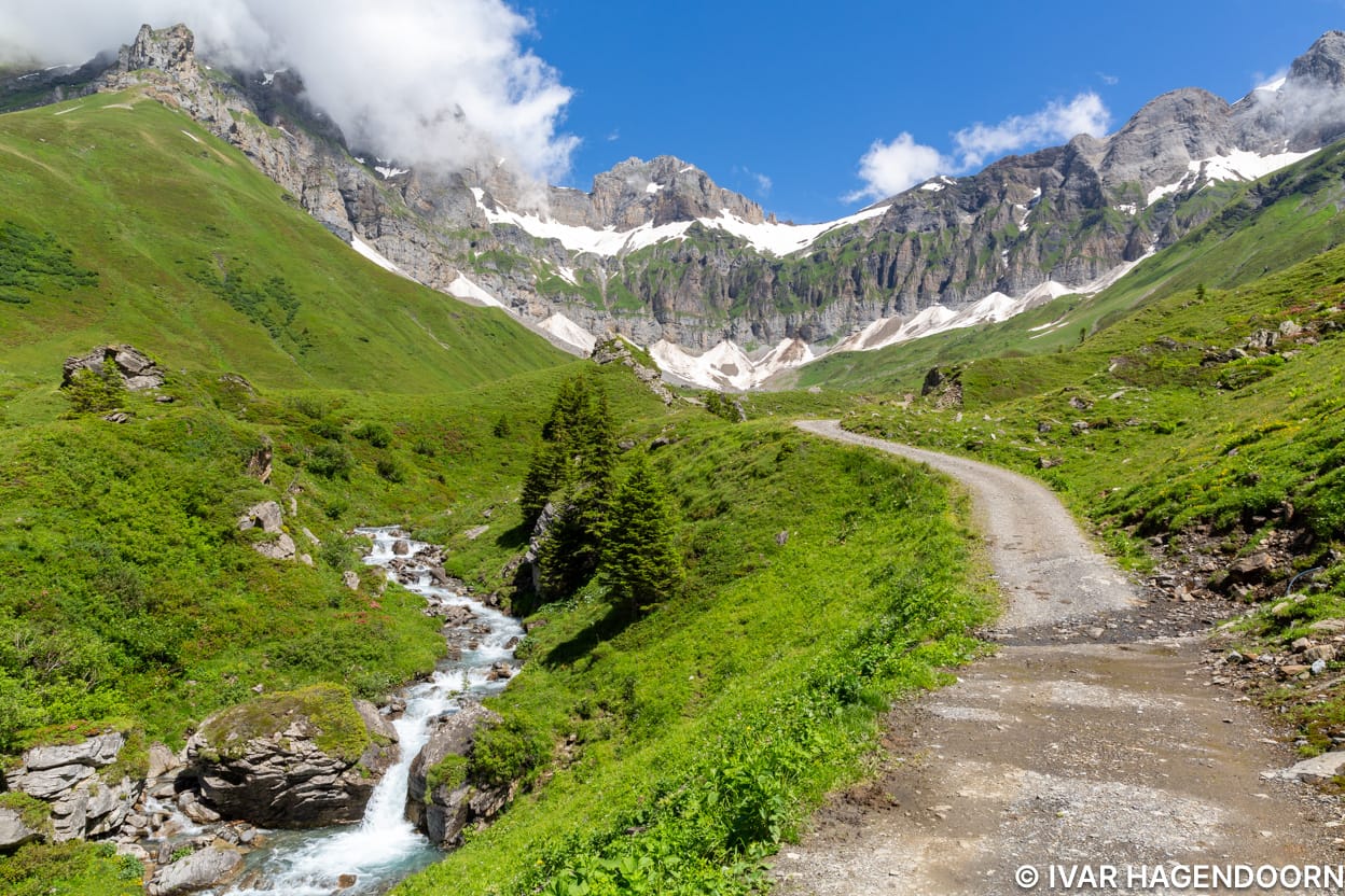 On the way to the Surenenpass