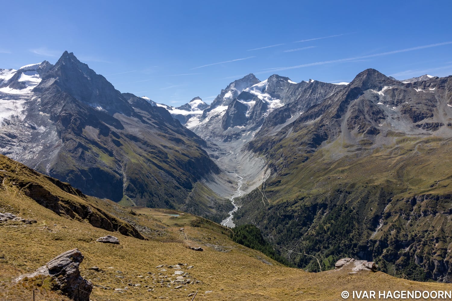 The view from Roc de la Vache