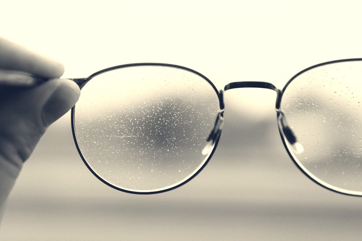 Risk Signals & Health Scores: Seeing Clearly vs Feeling Reassured
