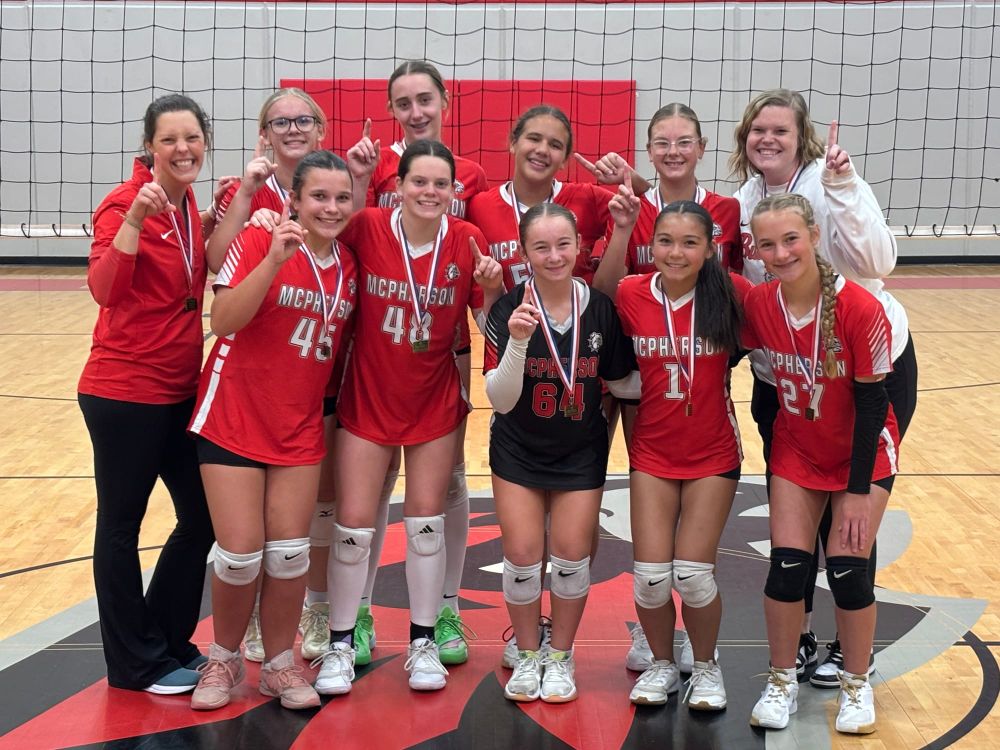8th Grade Girls Volleyball Claims Patriot League North Title